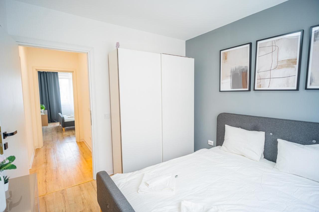 Refreshingly Chic: Newly Renovated 2Br Apartment Bükreş Dış mekan fotoğraf
