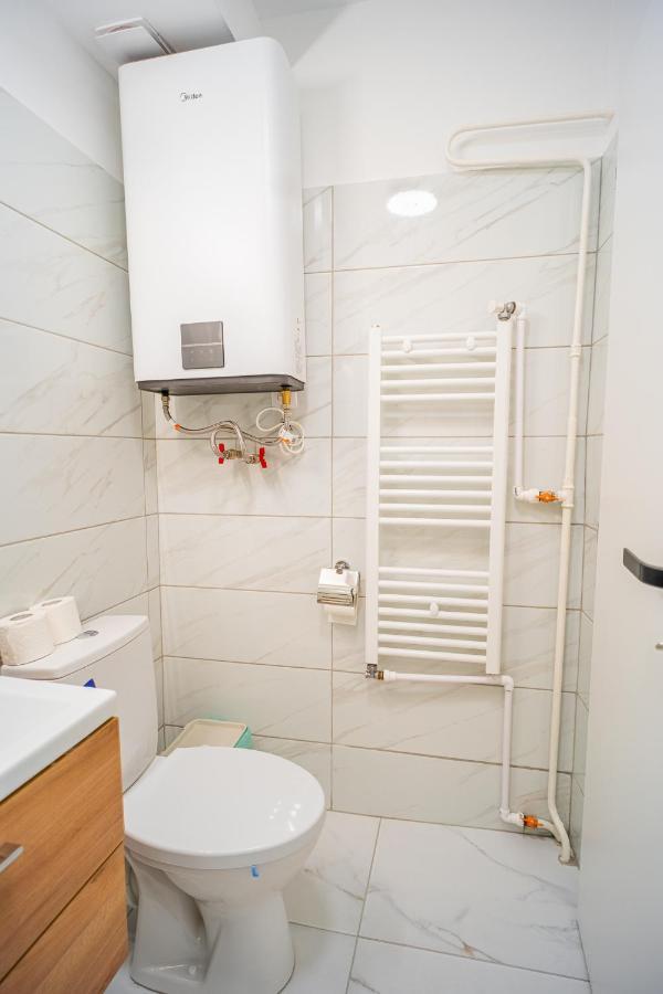 Refreshingly Chic: Newly Renovated 2Br Apartment Bükreş Dış mekan fotoğraf