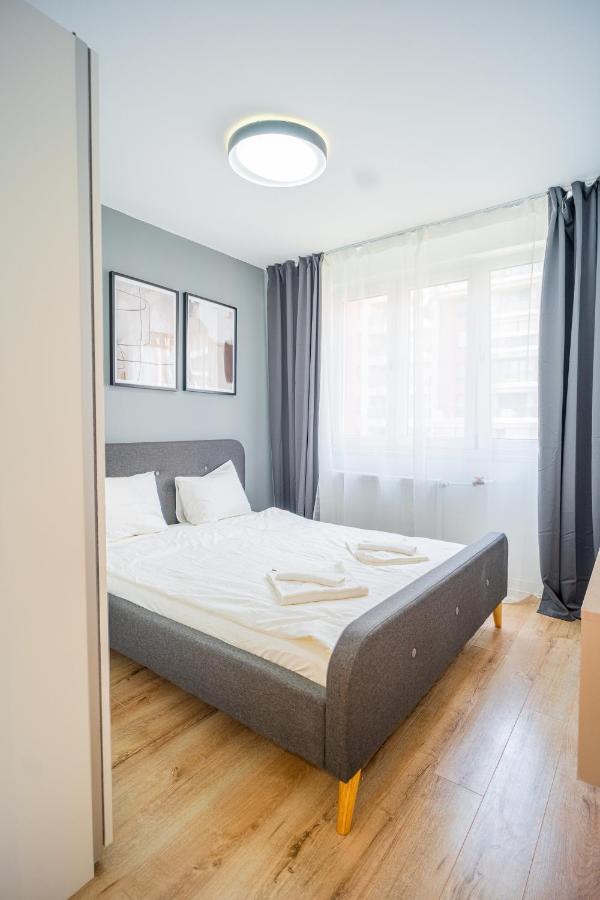 Refreshingly Chic: Newly Renovated 2Br Apartment Bükreş Dış mekan fotoğraf