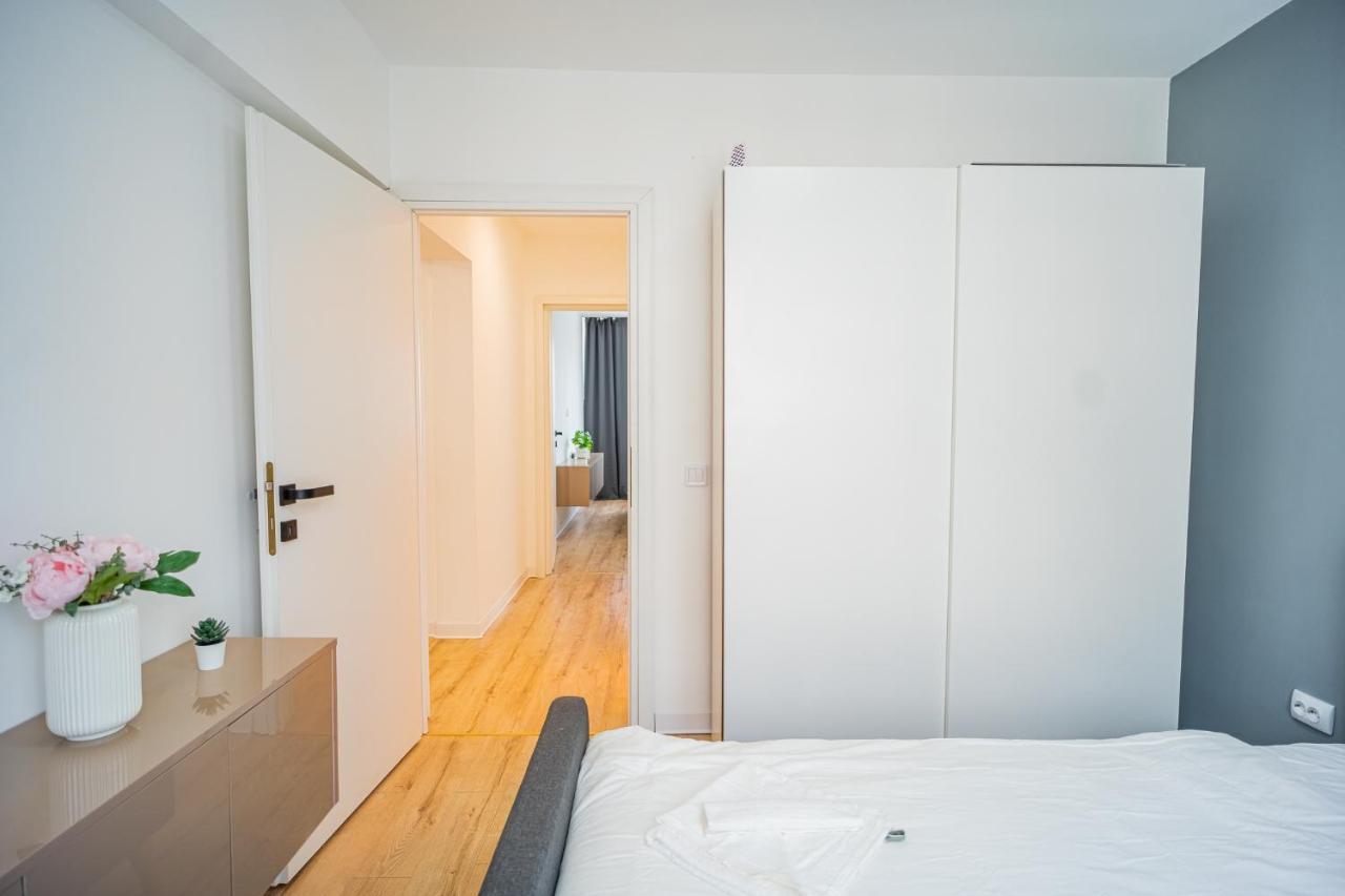 Refreshingly Chic: Newly Renovated 2Br Apartment Bükreş Dış mekan fotoğraf